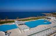 King Evelthon Beach Hotel & Resort*****